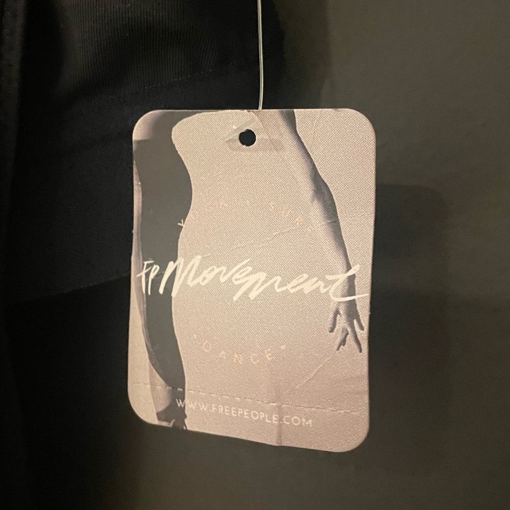 NWT Free People Rise To Run Cami - Picture 13 of 14